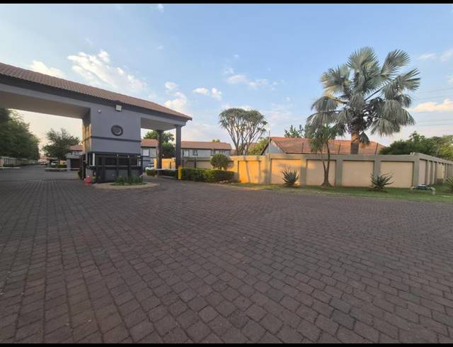 2 BEDROOM PROPERTY TO RENT IN ANNLIN